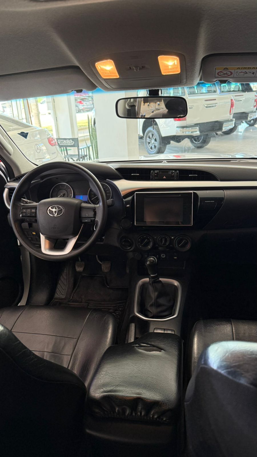 TOYOTA - HILUX SR 4X4 - MANUAL - 2019